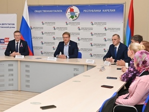 Выборы‑2026 в Карелии: под покровом триатлонного голосования всплыло тревожное зерно