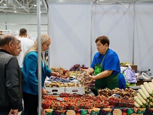 Широкий спектр фермерского продукта соберёт под крышей Кубанской ярмарки в Краснодаре